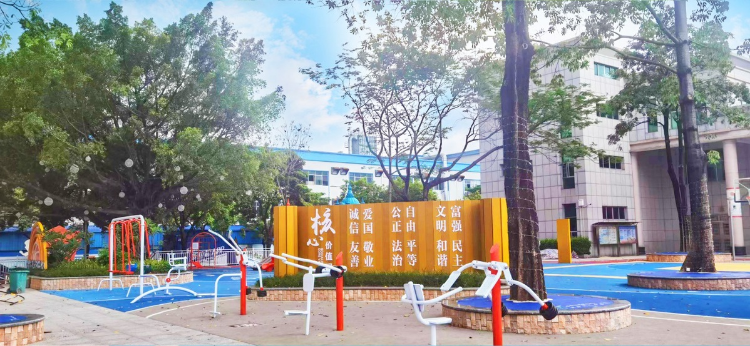 6522a0e9e4b0b98bae44fd41.jpeg